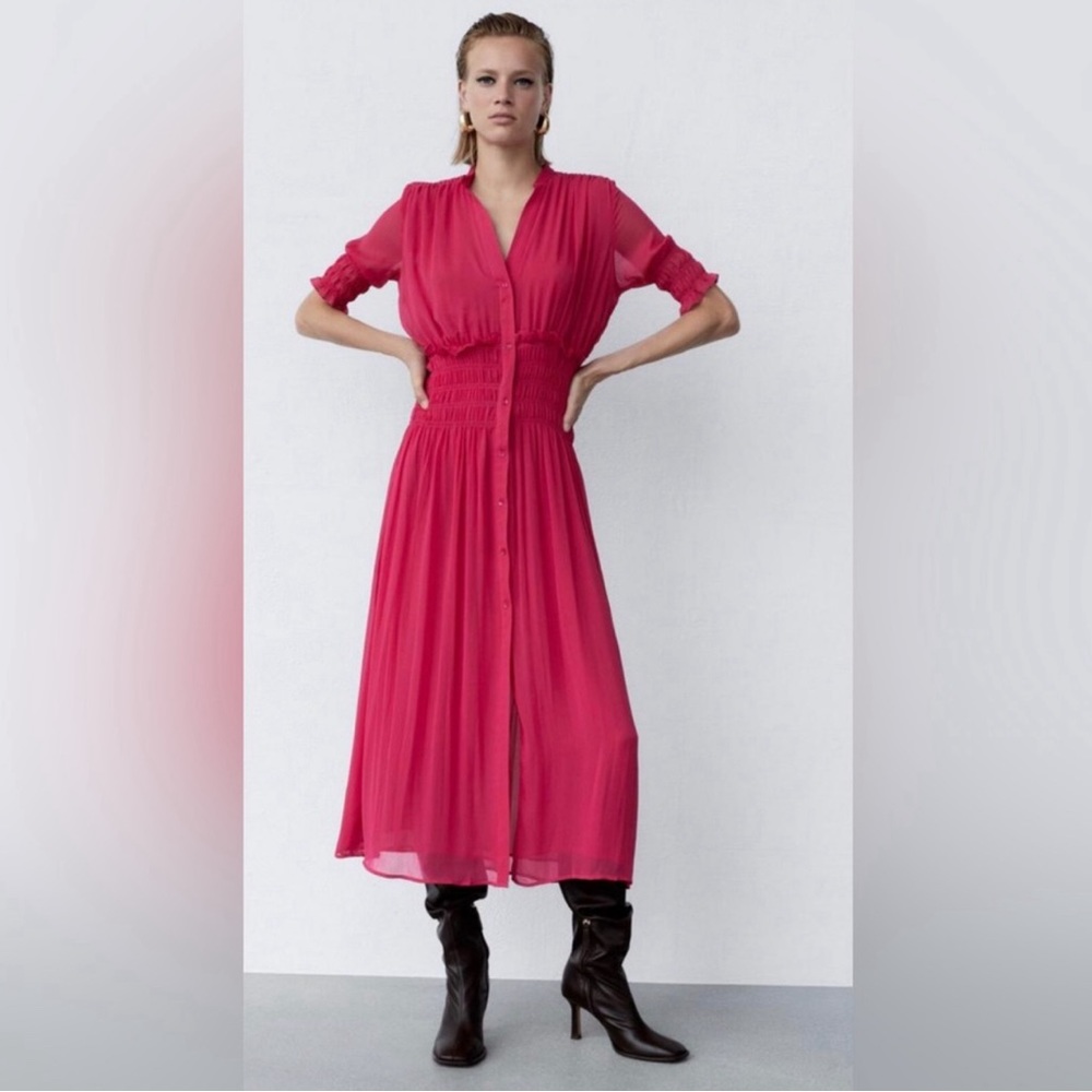 Zara Boho Pink Pleated V-Neck Round
Collar Smocked Waist Women's Dress